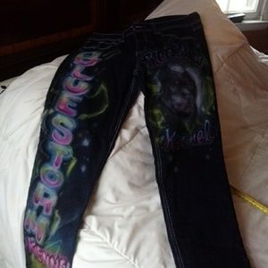 Graffiti style american bully jeans